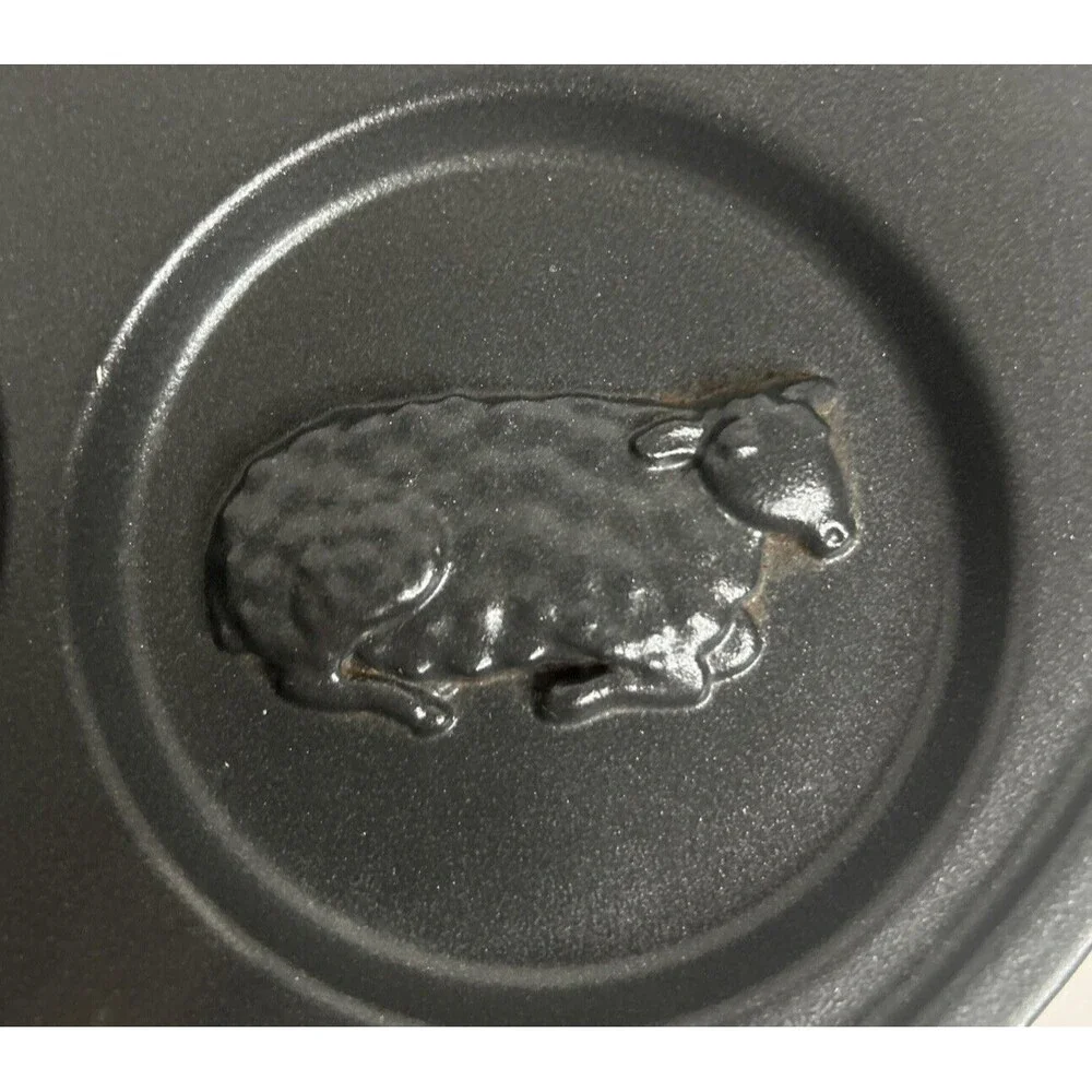 Nordic Ware Farm Animal Pancake Pan. Vintage. Green Handle